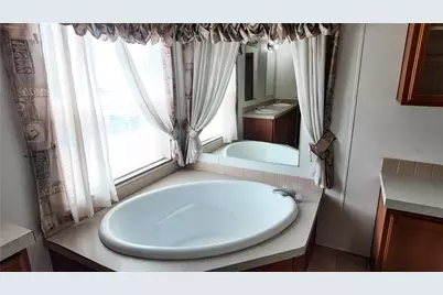 44050 W Fort Rock Road, Seligman, AZ 86337 - Photo 13