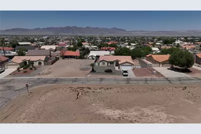 2030 E Primavera Bay, Fort Mohave, AZ 86426 - Photo 7
