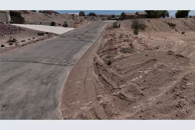 2030 E Primavera Bay, Fort Mohave, AZ 86426 - Photo 5
