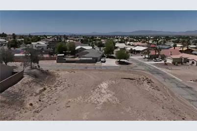 2030 E Primavera Bay, Fort Mohave, AZ 86426 - Photo 9