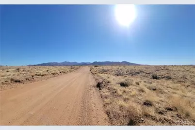 354-34-046E Amarillo Drive, Kingman, AZ 86401 - Photo 1