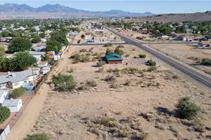 1087 N Stockton Hill Rd Rd, Kingman, AZ 86409 - Photo 1