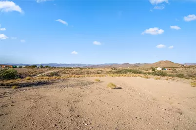 2904 E Calle Caliente, Kingman, AZ 86409 - Photo 3