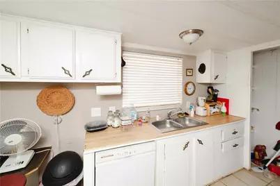 6916 W Agua Fria Drive, Golden Valley, AZ 86413 - Photo 13