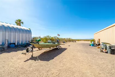 6916 W Agua Fria Drive, Golden Valley, AZ 86413 - Photo 31