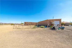 6916 W Agua Fria Dr, Golden Valley, AZ 86413 - Photo 25