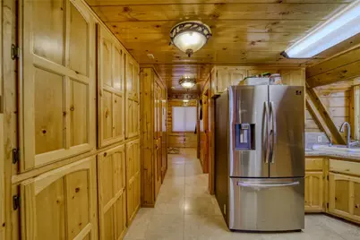 6470 E Crumb Road, Kingman, AZ 86401 - Photo 11