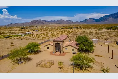 14916 N Gem Drive, Dolan Springs, AZ 86441 - Photo 1