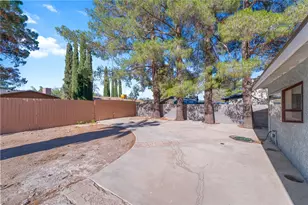 985 Crestwood Dr, Kingman, AZ 86409 - Photo 53