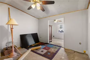 350 Lee Ave, Bullhead City, AZ 86429 - Photo 23