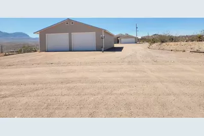 1180 E Bradley Bay Drive, Meadview, AZ 86444 - Photo 9