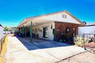 2038 Gregg Ln, Bullhead City, AZ 86442 - Photo 1