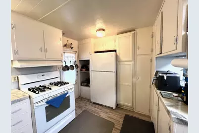 2038 Gregg Lane, Bullhead City, AZ 86442 - Photo 7