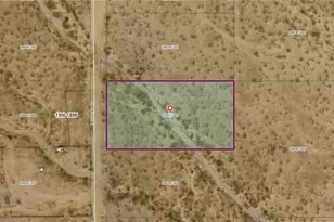 209-07-223 S Signal Dr, Golden Valley, AZ 86413 - Photo 1