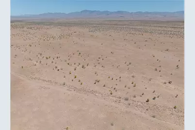 18021 N Eldon Rd, Dolan Springs, AZ 86441 - Photo 5