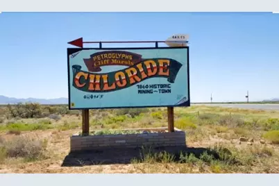 4868 W Tennessee Avenue, Chloride, AZ 86431 - Photo 13