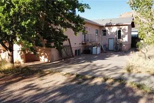 245 W Warren Ave, Colorado City, AZ 86021 - Photo 9