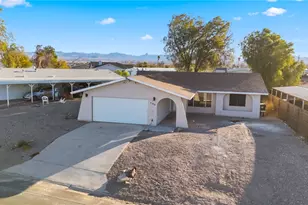 590 Holly St, Bullhead City, AZ 86442 - Photo 57