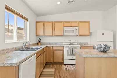 2631 Bear Mountain Loop, Bullhead City, AZ 86442 - Photo 17