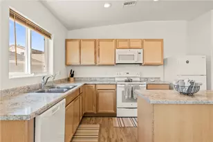 2631 Bear Mountain Loop, Bullhead City, AZ 86442 - Photo 17