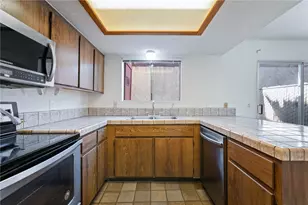 1085 Chaparral Dr, Bullhead City, AZ 86442 - Photo 17