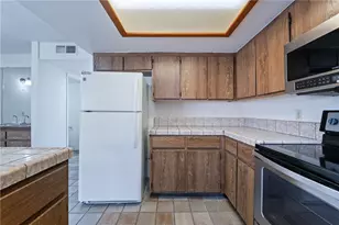 1085 Chaparral Dr, Bullhead City, AZ 86442 - Photo 19