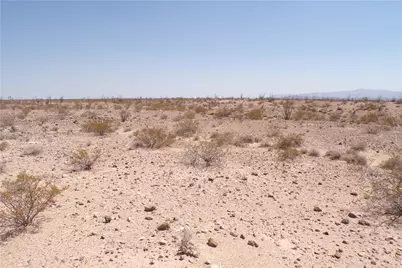 20718010 W Santa Fe Ranch Road, Yucca, AZ 86438 - Photo 23