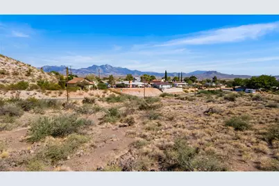 701 Stone Street, Kingman, AZ 86401 - Photo 13