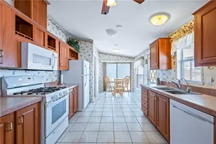 2350 Adobe Rd, Bullhead City, AZ 86442 - Photo 11