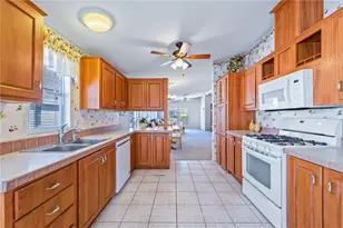 2350 Adobe Rd, Bullhead City, AZ 86442 - Photo 15