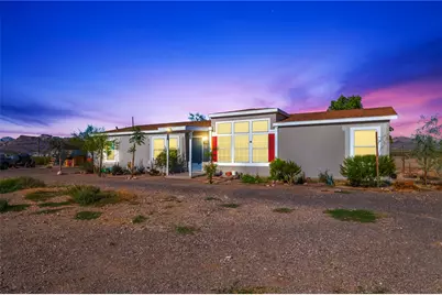 705 S Eden Road, Golden Valley, AZ 86413 - Photo 1