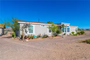 705 S Eden Rd, Golden Valley, AZ 86413 - Photo 3