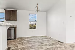 636 Citrus St, Bullhead City, AZ 86442 - Photo 17