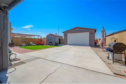 970 Glen Drive, Bullhead City, AZ 86442 - Photo 31