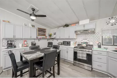 970 Glen Drive, Bullhead City, AZ 86442 - Photo 3