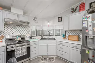 970 Glen Dr, Bullhead City, AZ 86442 - Photo 17