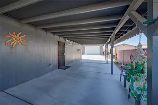 970 Glen Dr, Bullhead City, AZ 86442 - Photo 9