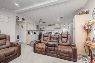 970 Glen Dr, Bullhead City, AZ 86442 - Photo 15