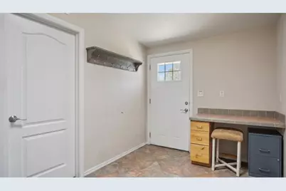 18676 E Globe Willow Drive, Kingman, AZ 86401 - Photo 37