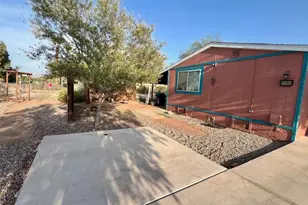 2194 E Lone Star Dr, Mohave Valley, AZ 86440 - Photo 15