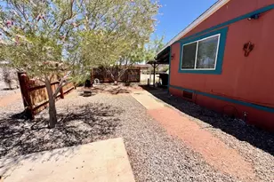 2194 E Lone Star Dr, Mohave Valley, AZ 86440 - Photo 5