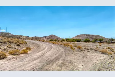 2620 Desert Foothills Boulevard, Bullhead City, AZ 86429 - Photo 19