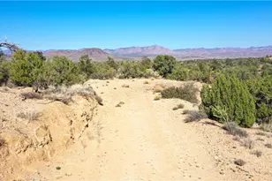 2268 S Towhee Ridge, Kingman, AZ 86401 - Photo 1