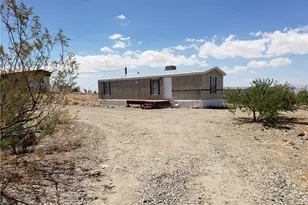 15693 Jesmond Dr, Dolan Springs, AZ 86441 - Photo 5