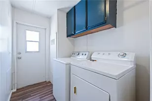 1744 Taylor Rd, Bullhead City, AZ 86442 - Photo 17