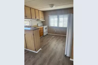 2105 Hermosa, Bullhead City, AZ 86442 - Photo 5