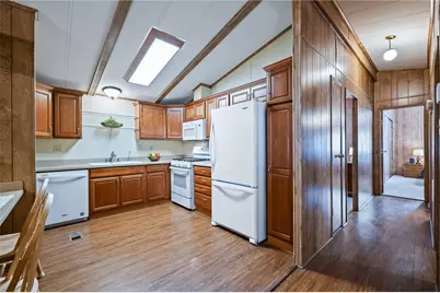 2960 Silver Creek Rd.  #11, Bullhead City, AZ 86442 - Photo 5