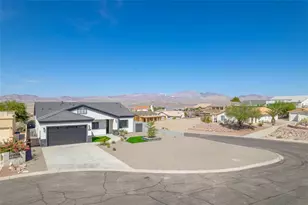 2570 N Ridge Ave, Bullhead City, AZ 86429 - Photo 3