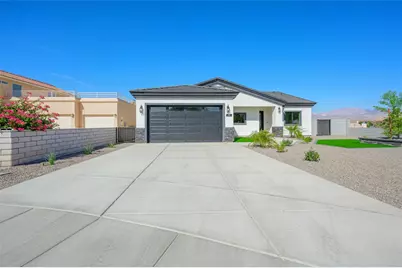 2570 N Ridge Avenue, Bullhead City, AZ 86429 - Photo 7
