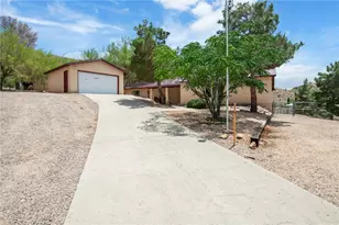 3300 W Chea Dr, Golden Valley, AZ 86413 - Photo 1